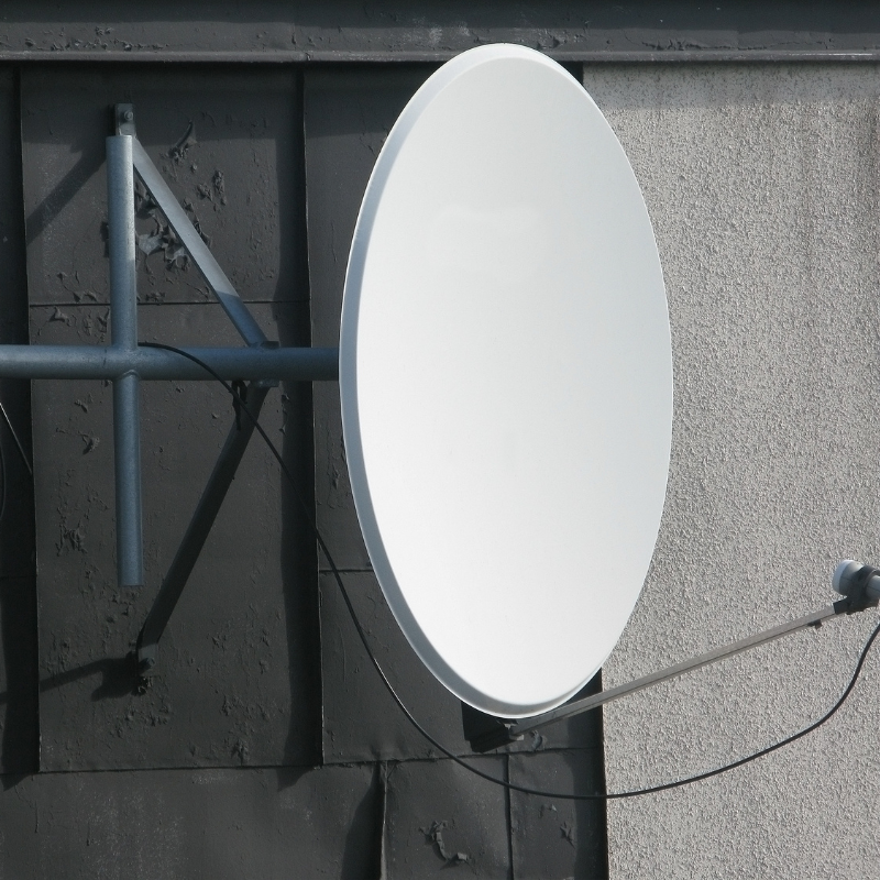 Installer une antenne ou une parabole en hauteur Image